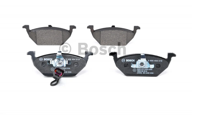 Kit de plaquettes de frein BOSCH 0 986 494 019 – Essieu avant