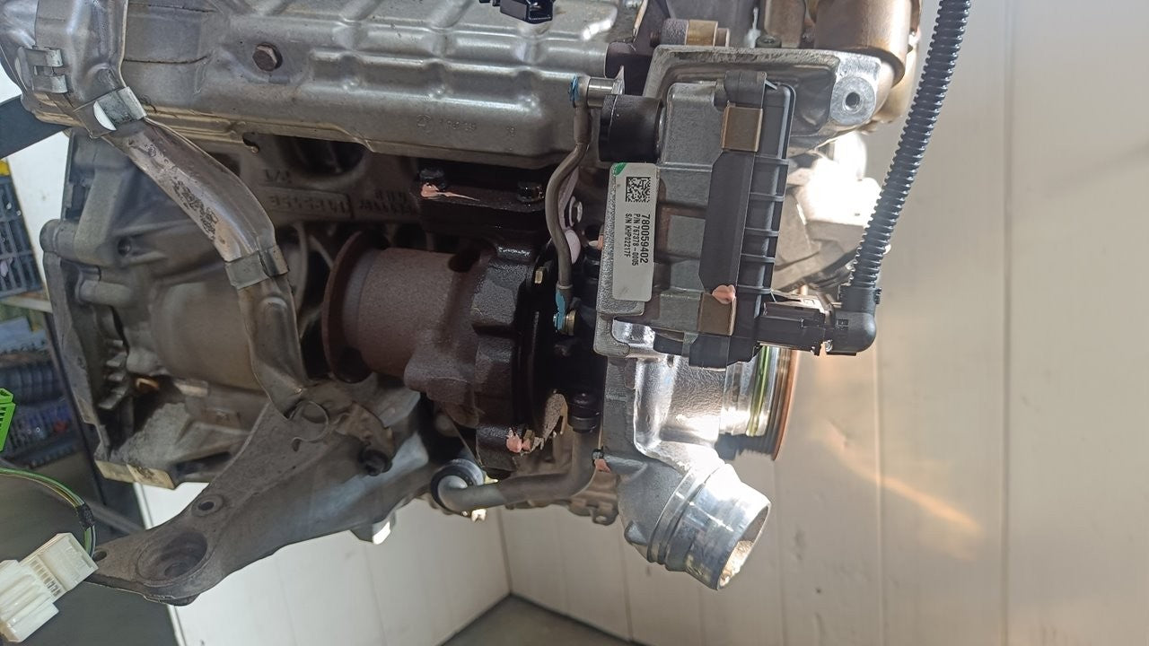 Moteur BMW E81/E87/E90 116d/118d N47D20A - vue 2