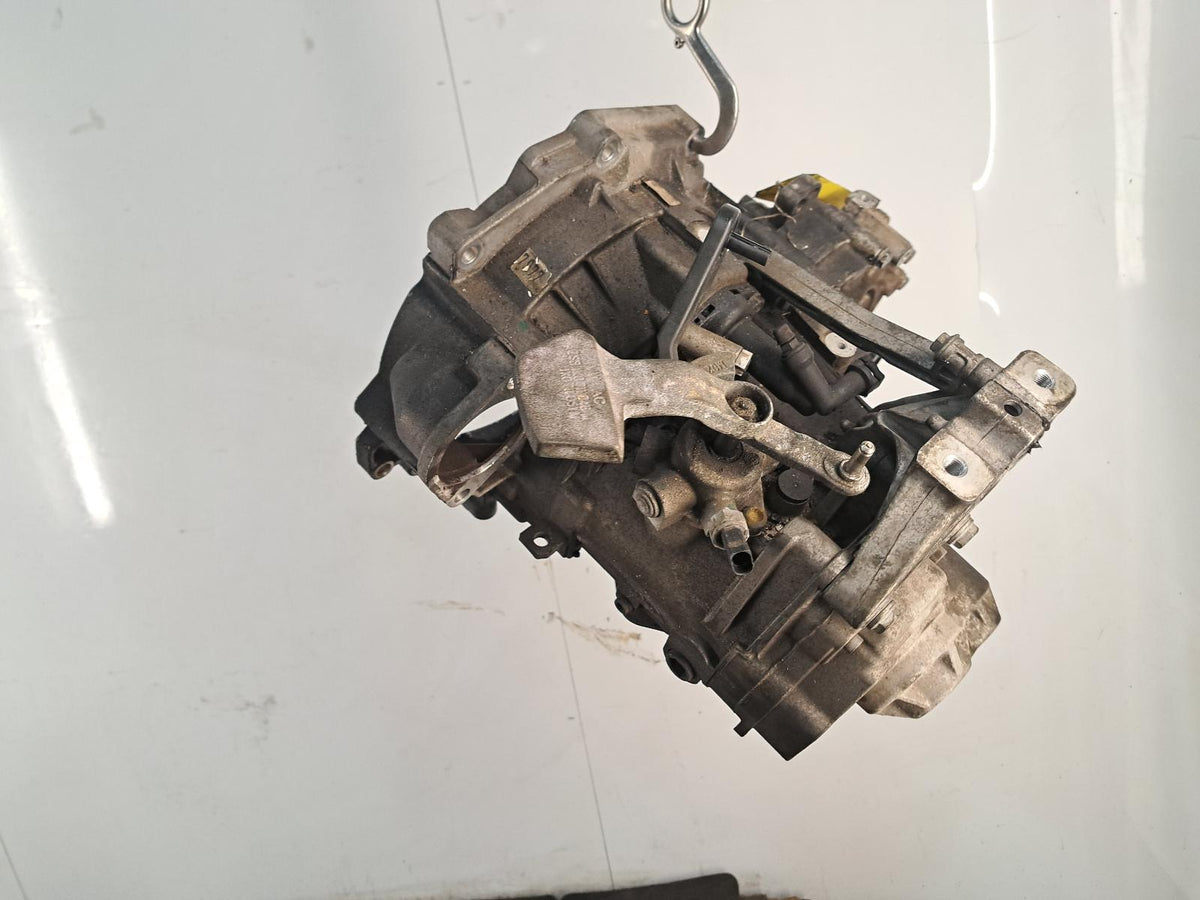 Boîte de vitesses OCC VW Beetle 1.4 TSI | 02S300047L – 89 102 km